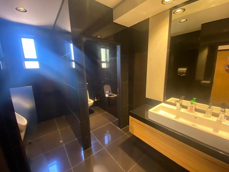 To Let commercial Property for Rent in Walmer Eastern Cape